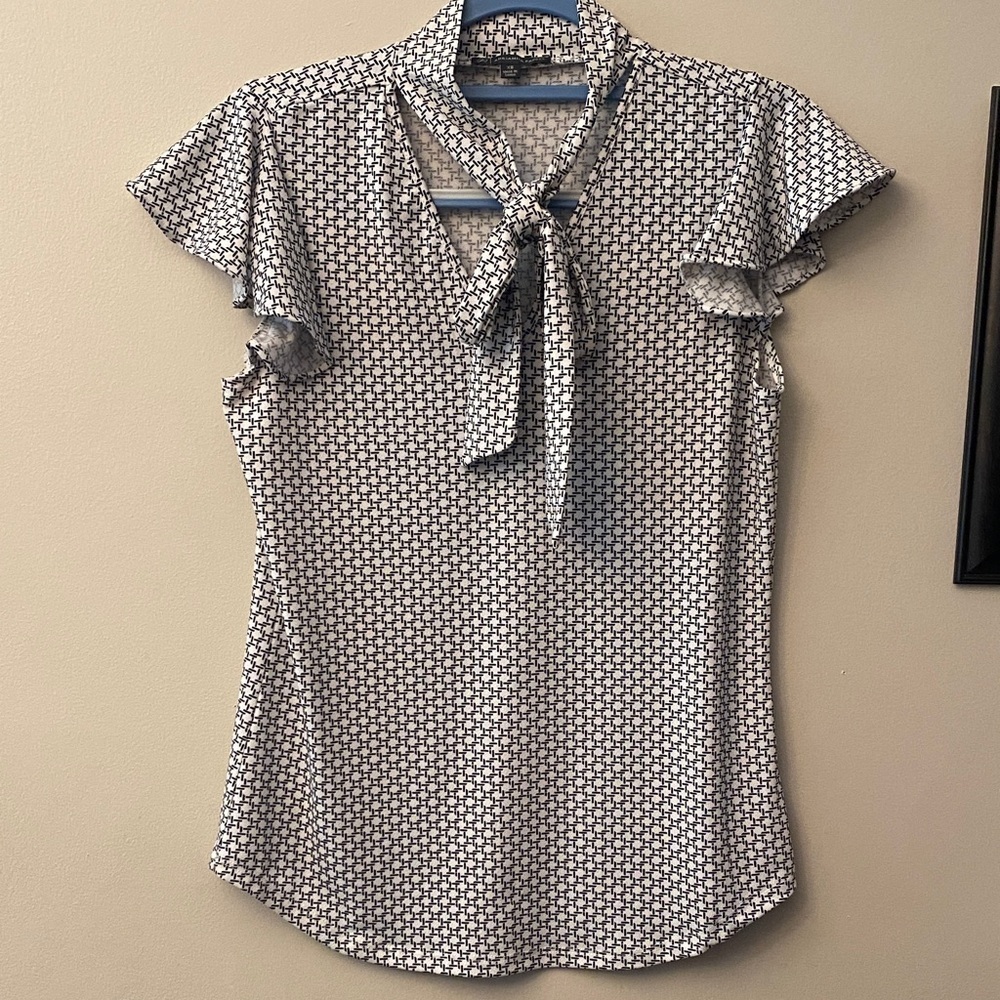 Adrianna Papell Black and White Geometric Blouse